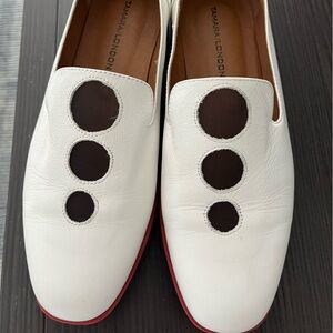 Tamara/London Ridley White Leather Flat Shoes- Size 8